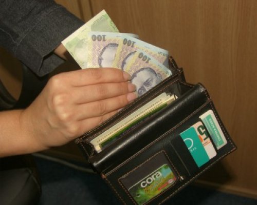 Peste 11 miliarde de euro - banii de pensii